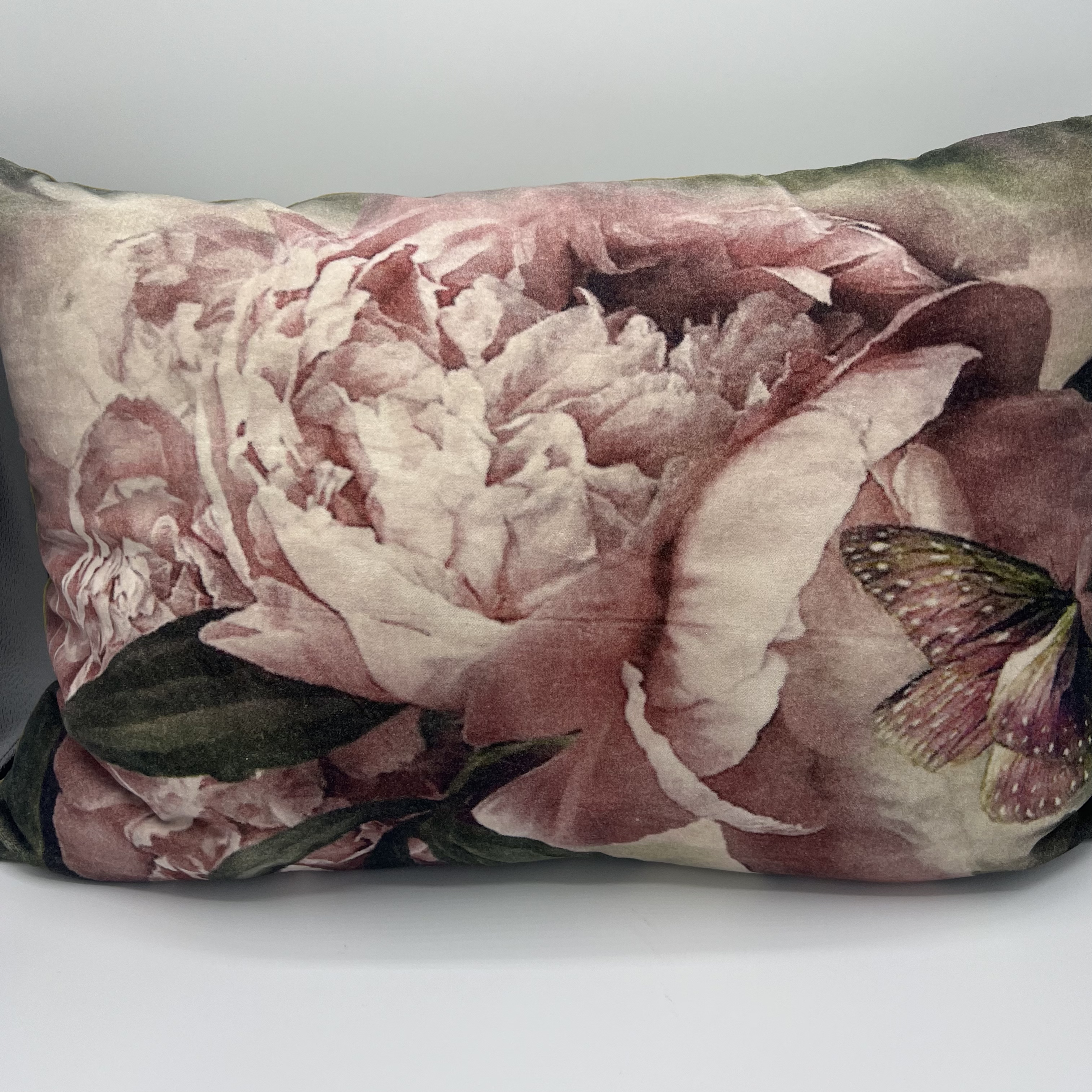 Velvet kussen met bloemenprint